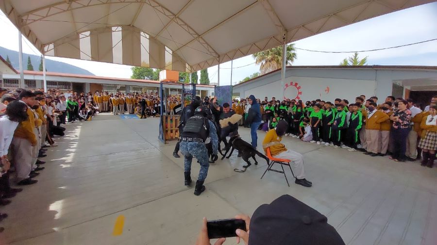 Ferias Preventivas Dirección de Prevención del Delito a Escuelas