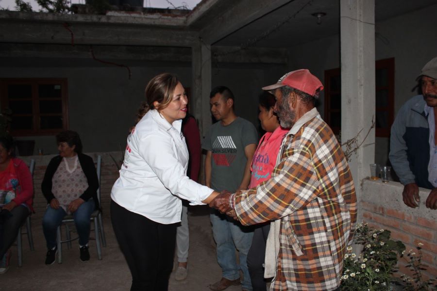 VA YARABI GONZÁLEZ POR GESTIÓN DE MEJORES VIALIDADES