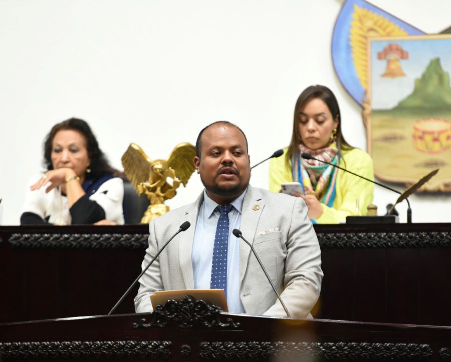 Luis Ángel Tenorio Cruz ya es coordinador del Grupo Legislativo de Morena en la LXV Legislatura del Estado