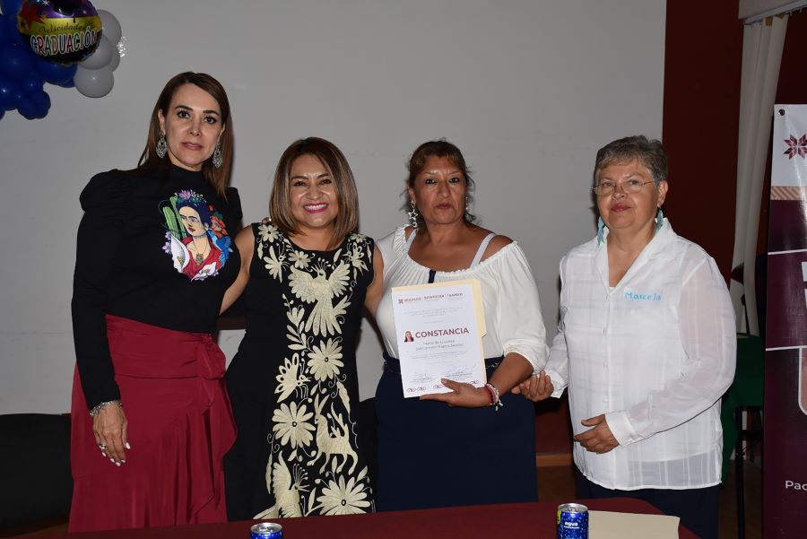 Capacita y Fortalece IAAMEH a Personas Cuidadoras de Adultos Mayores