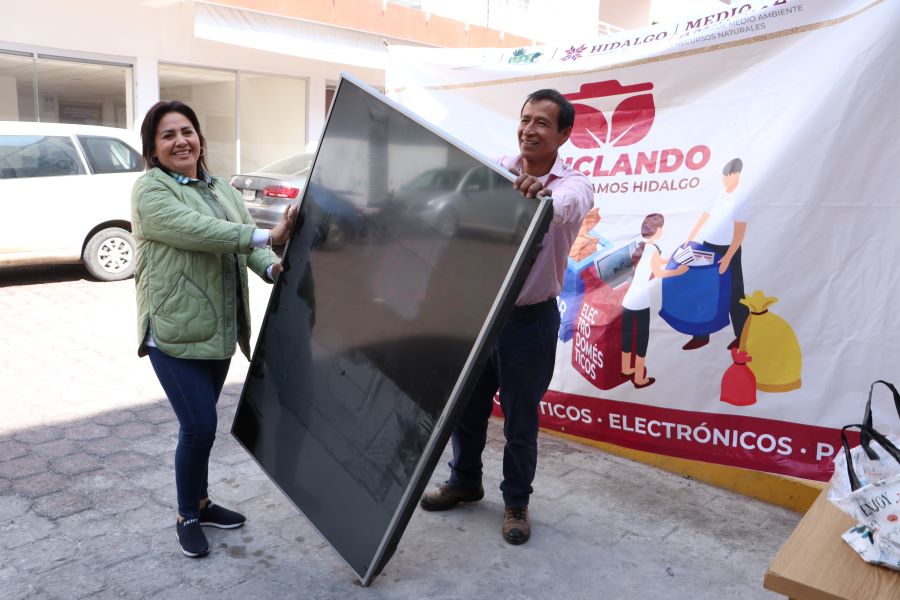 Inicia Campaña de Reciclaje de Papel y Electrónicos