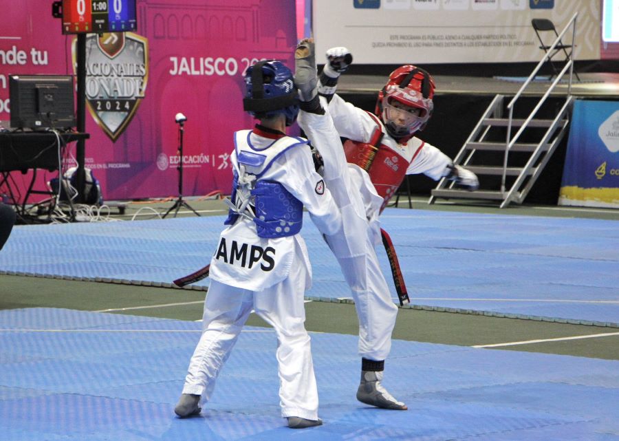Medalla de Plata  para Hidalgo en Taekwondo