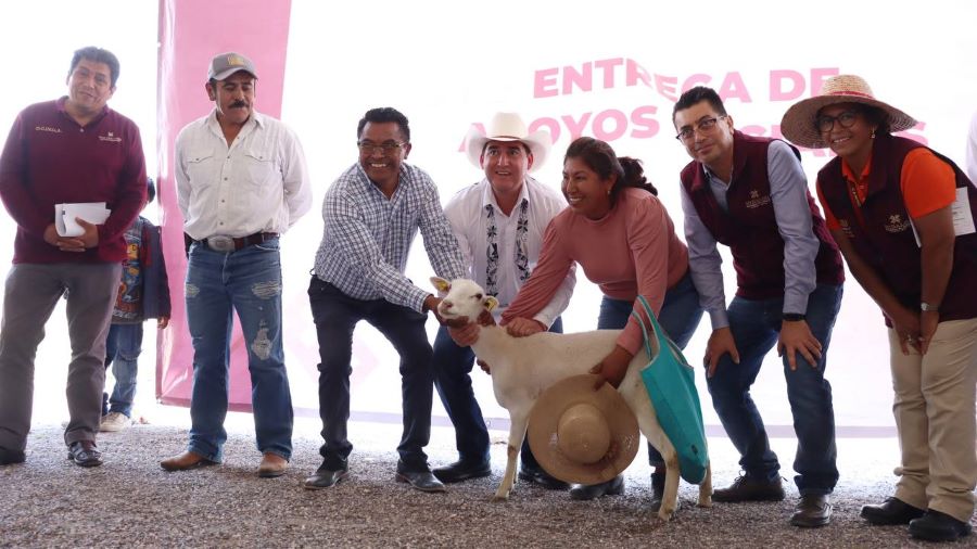 Fortalece Saderh Bienestar de Productores del Campo, a Través de Diferentes Apoyos y Programas