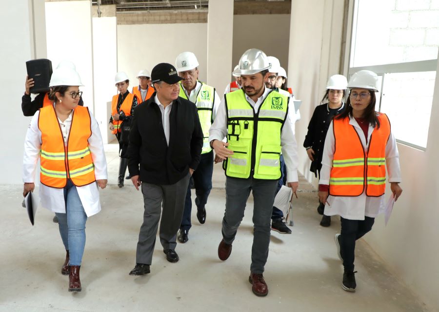 Informa Zoé Robledo a Gobernador De Hidalgo Sobre Inversión de Más de 3 Mil 945 Mdp Para IMSS-Bienestar