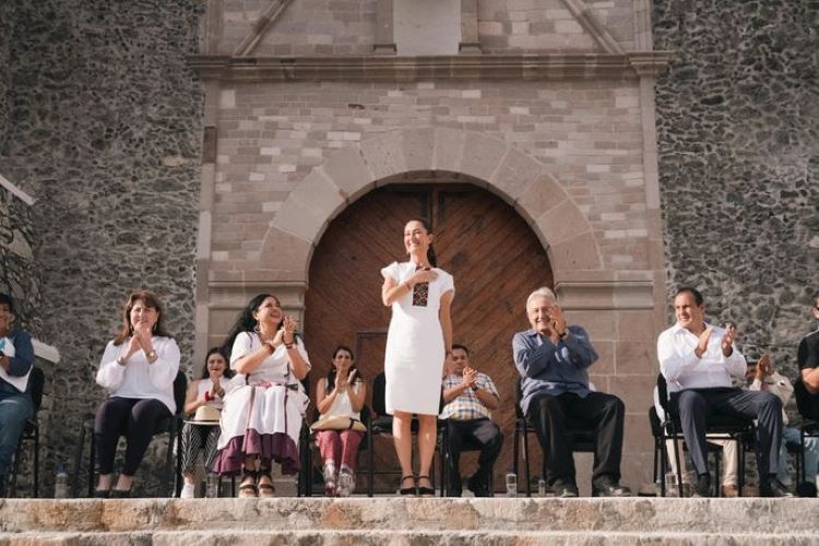 Lo Más Importante Es Que Va a Seguir La Separación Entre El Poder Político y El Poder Económico: Claudia Sheinbaum