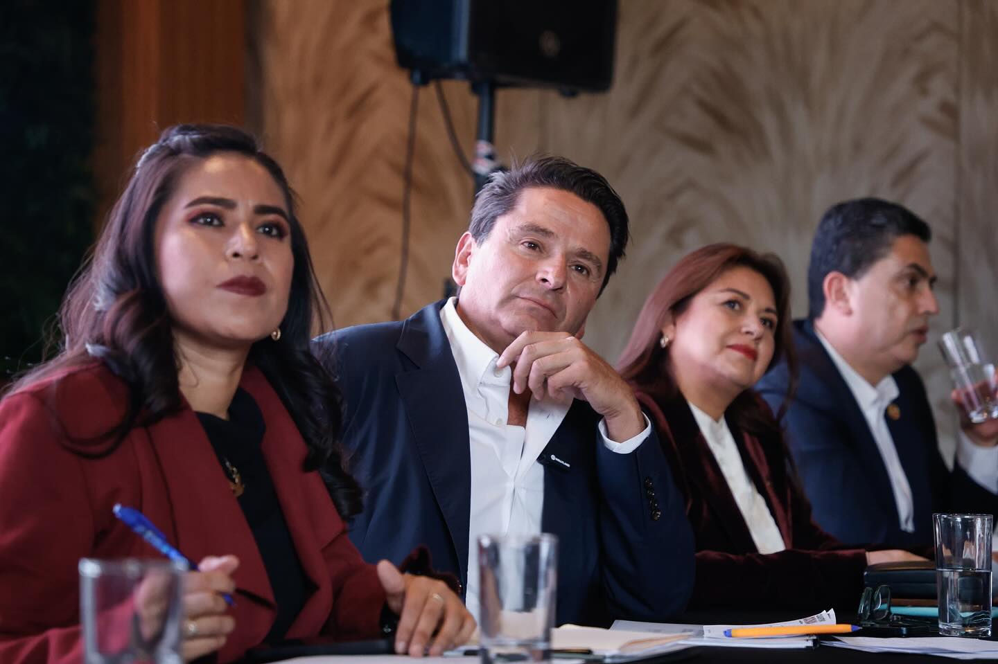 El Senador Cuauhtémoc Ochoa Destapa al Diputado Andrés Velázquez Como Coordinador de la Bancada de Morena en el Congreso