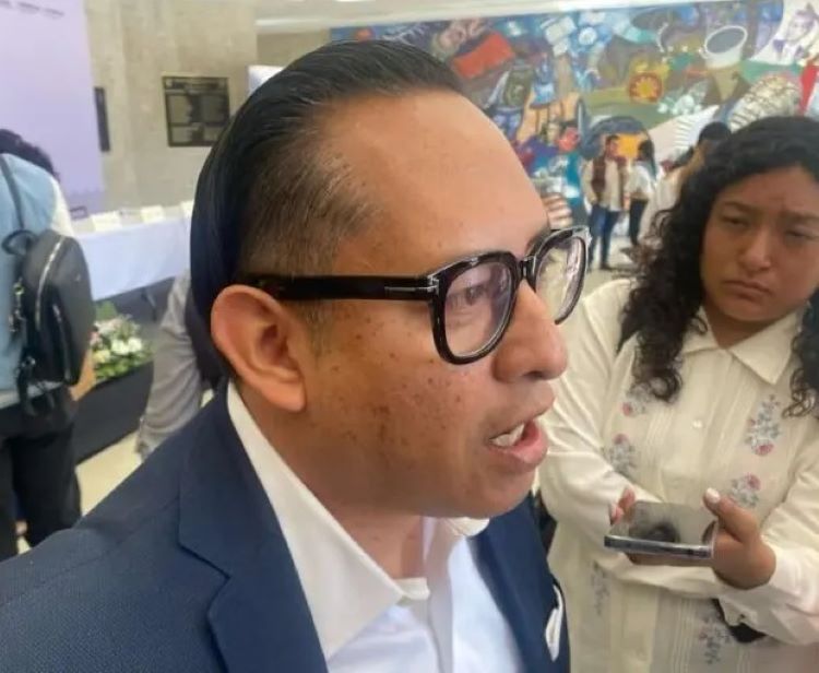 Alumnos del “Mexe” Bloquearon Un Carril del Bulevar Felipe Ángeles a La Altura de SEPH