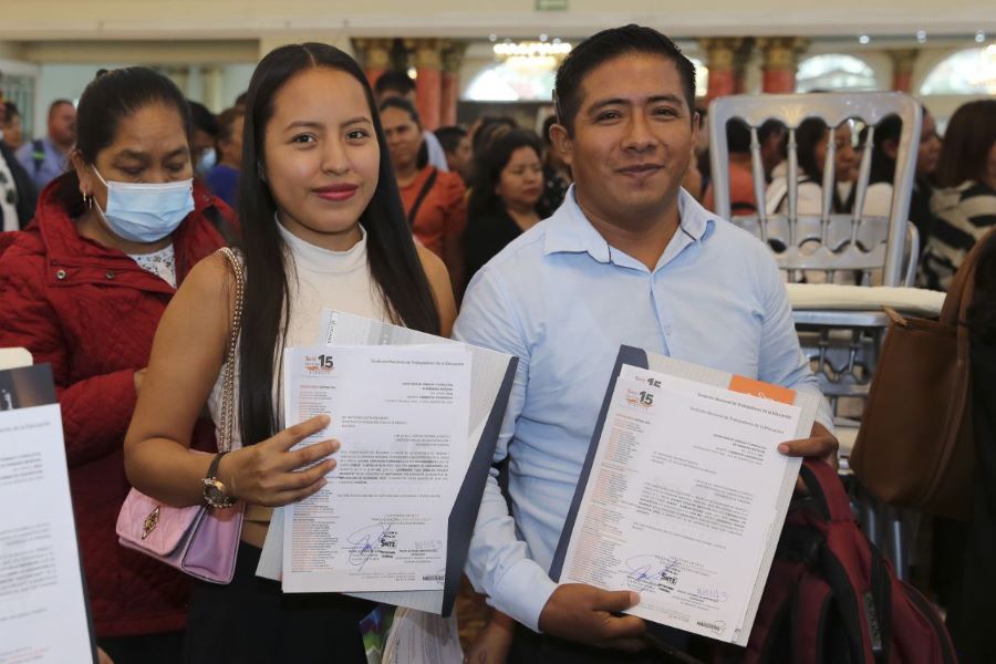 Mil 620 Docentes de Educación Primaria General e Indígena, Reciben Autorización de Cambio de Centro de Trabajo