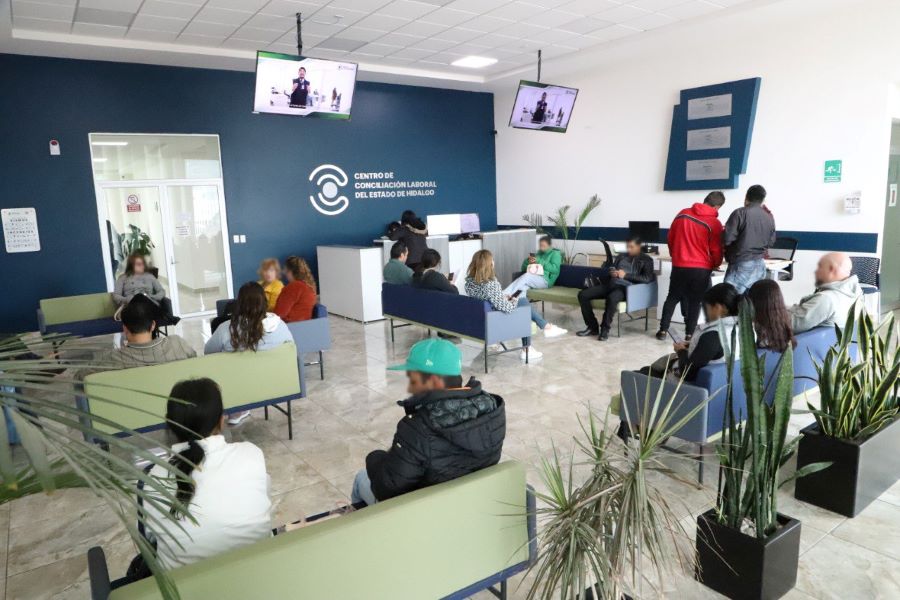 Otorga CCLEH Asesoría Jurídica en Vacaciones Como Prestación Laboral