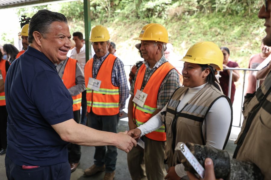 Refrenda Menchaca Salazar Cooperación Entre Administraciones Municipales y El Gobierno Estatal