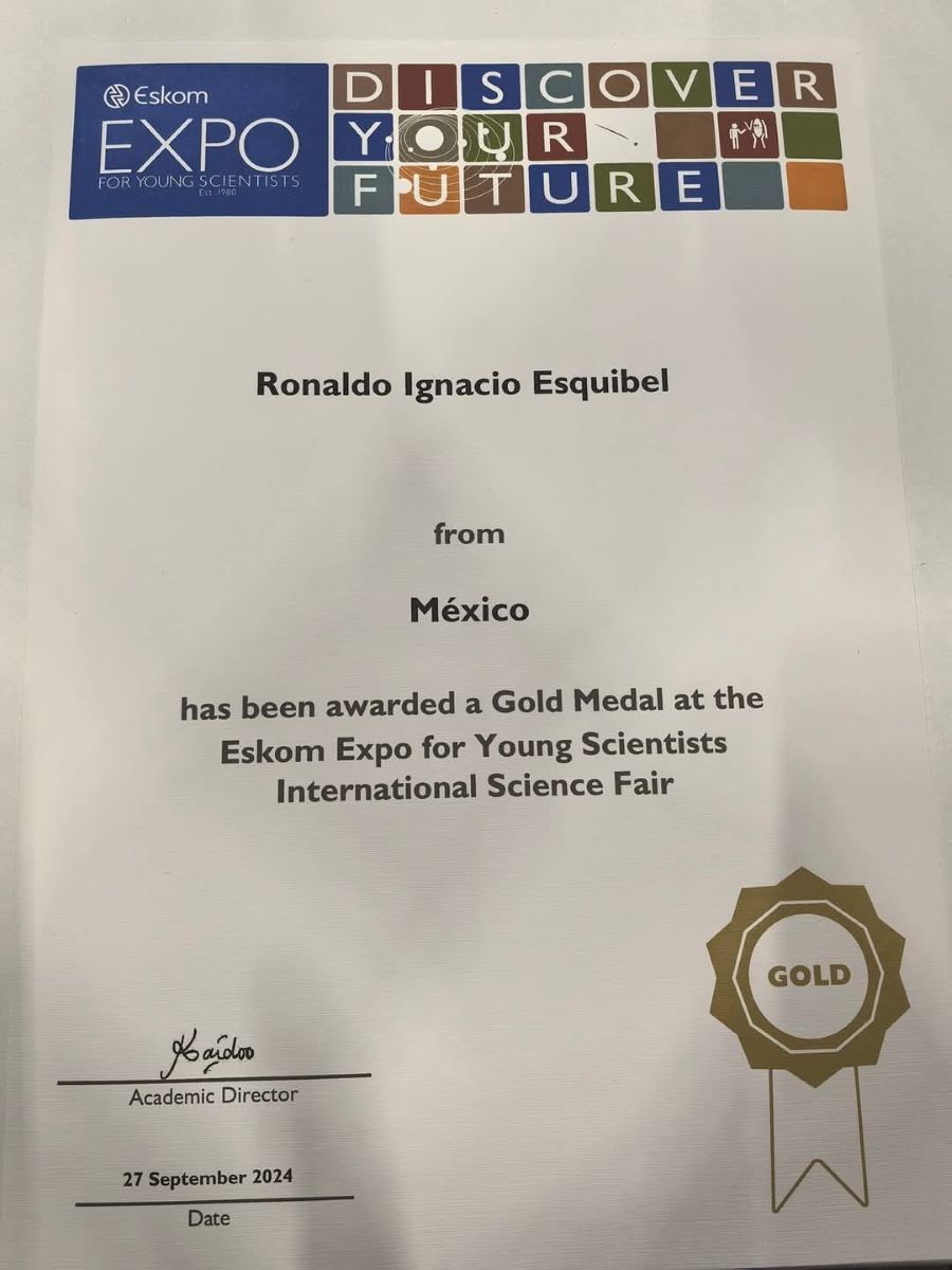 Estudiante Hidalguense Obtuvo Presea Dorada en Certamen Internacional