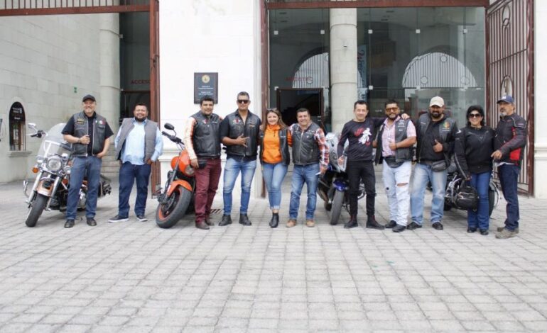 Gran Rodada Nocturna, Velocidad y Rock en la Feria que Late con Orgullo