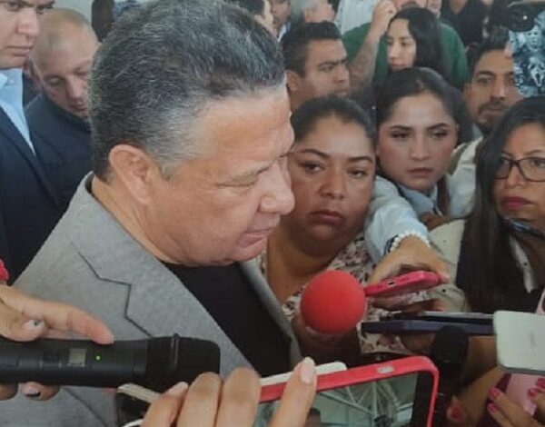 El Gobernador Julio Menchaca Rechazó el Uso de la Fuerza Para Resolver el Conflicto en la Empresa Cementera Cruz Azul