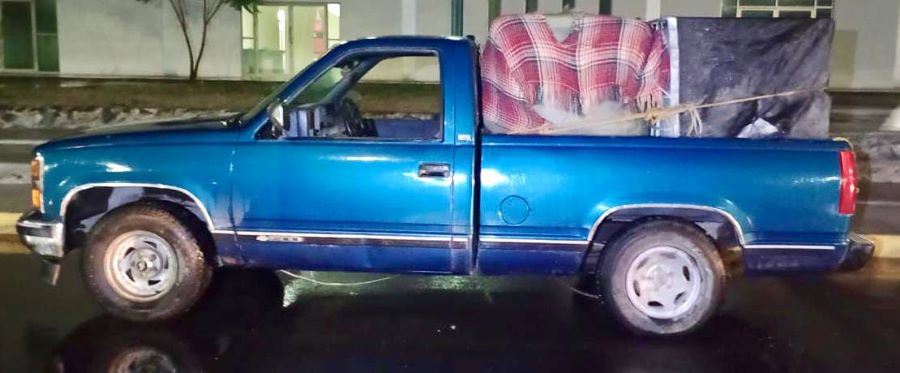 Mediante Patrullajes, Aseguran Dos Vehículos Con Hidrocarburo