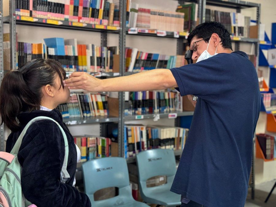 Realiza IHE Brigadas del Programa “Ver Bien Para Aprender Mejor” en Escuelas