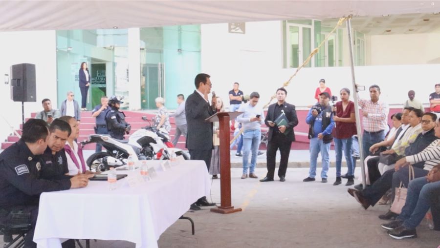 Entregan Vehículos a Policía Municipal de Tlaxcoapan