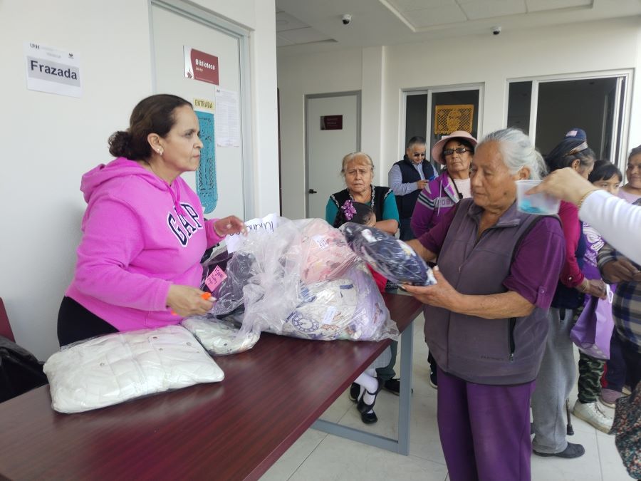 Campaña “En Abrigo de la Garza” llega en localidades hidalguenses