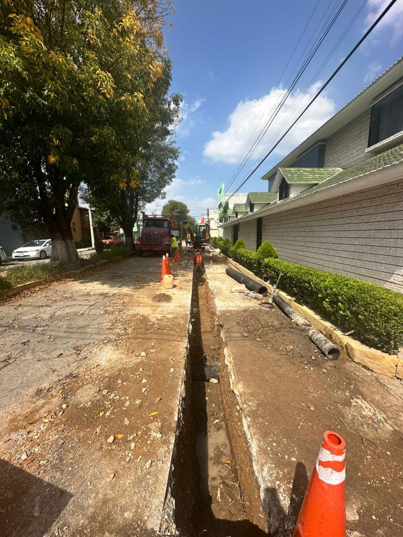 En Marcha Sustitución de Línea y Construcción de Nueva Red de Agua Potable en Jardines del Sur