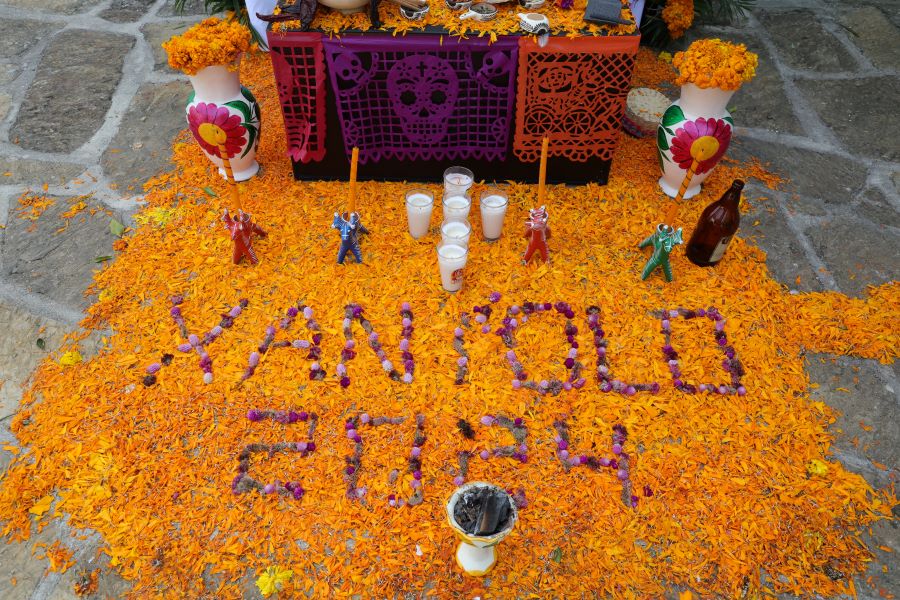 Menchaca Salazar Recorre Centro Ceremonial del Xantolo 2024