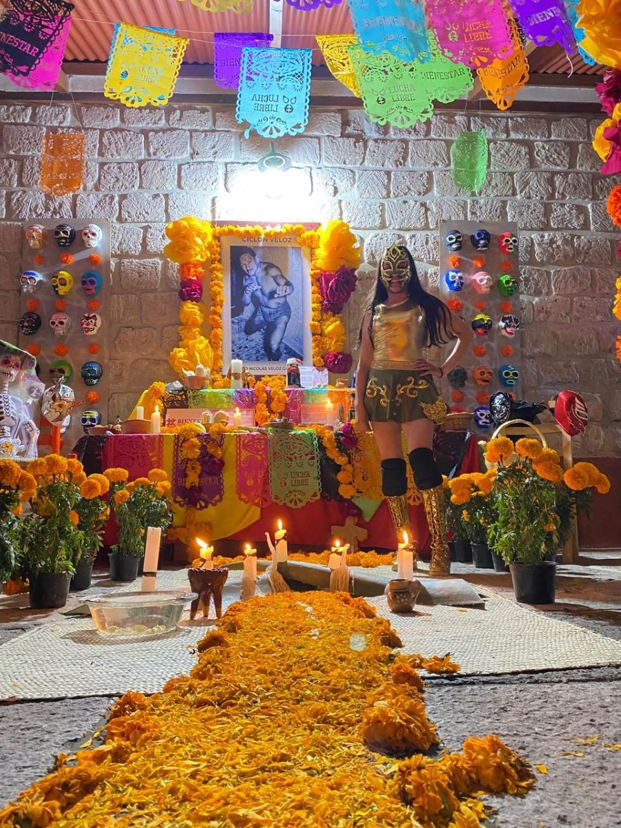 Sebiso Destaca Con Altar en Honor a la Comunidad Otomí de Santa Ana Hueytlalpan