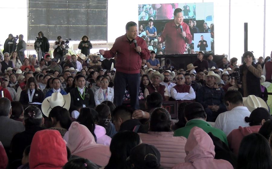 Refrenda Julio Menchaca Su Compromiso Con El Buen Uso de los Recursos