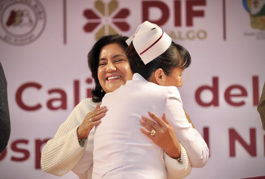 Con Entrega de Estímulos Económicos Reconocen Labor de Personal Médico del Hospital del Niño DIFH