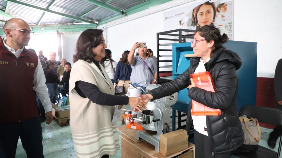 Entrega DIF Hidalgo Más de 4.5 Millones de Pesos en Apoyos Para Hidalguenses Con Discapacidad