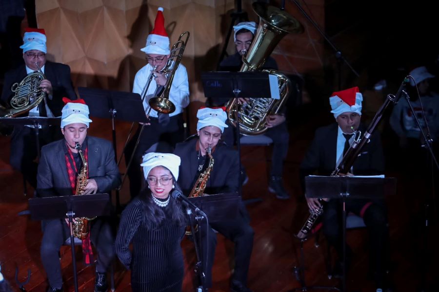 La Navidad Llega al Teatro Hidalgo Con el Talento de la EMEH