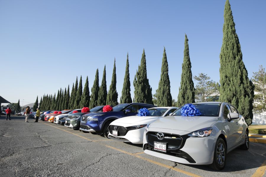 La UAEH Entrega Vehículos En Apoyo a su Personal