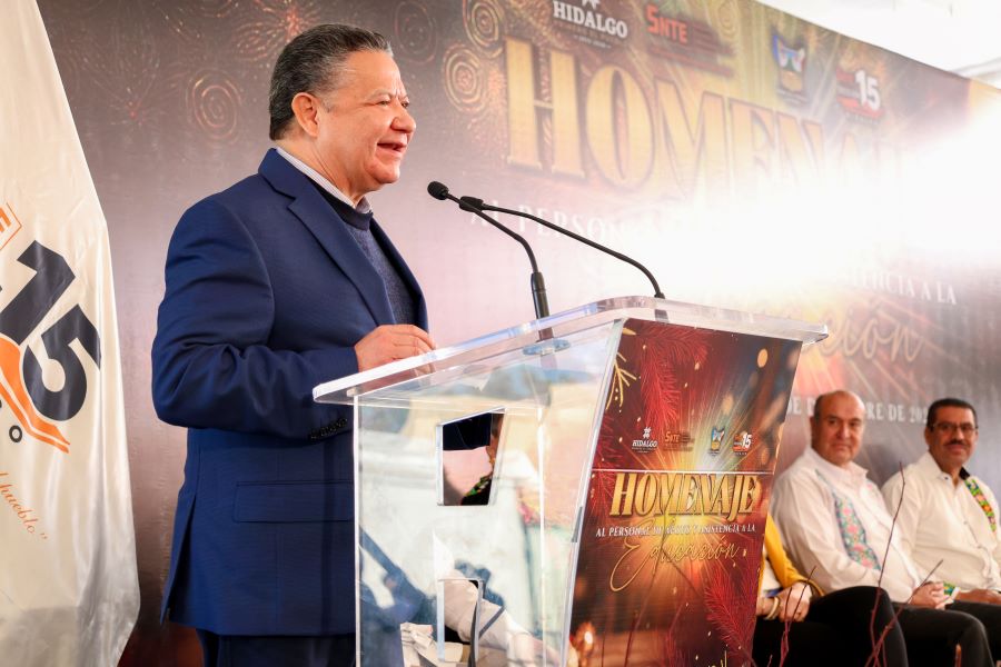 Refrenda Julio Menchaca Su Compromiso Con Los Derechos Laborales del Magisterio Hidalguense