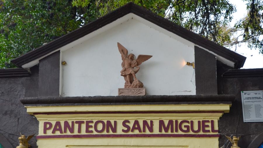 Concluyó Bardeado de Panteón San Miguel en Tulancingo