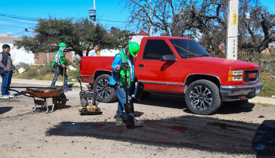 El Bacheo en Tulancingo ya Supera los 4 mil 100 Metros de Superficie Rehabilitada