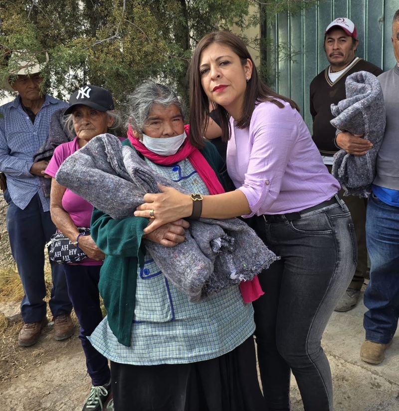 DIF Tulancingo Hace Entrega de Apoyos en Escuelas y Colonias
