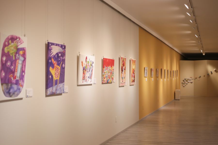 Explora la Imaginación de Ares en ‘Dibujando Historias’, Aún en Pachuca