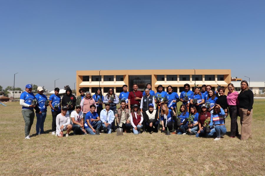 INHJUVE se Une a la Iniciativa “Tequios” en Atitalaquia Para Transformar Espacios Públicos