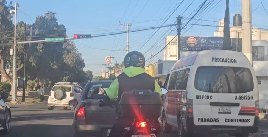 STCH, Organismo Sectorizado a la Semot, Sancionó a Operador de Transporte Público Colectivo, Se Paso Una Luz Roja