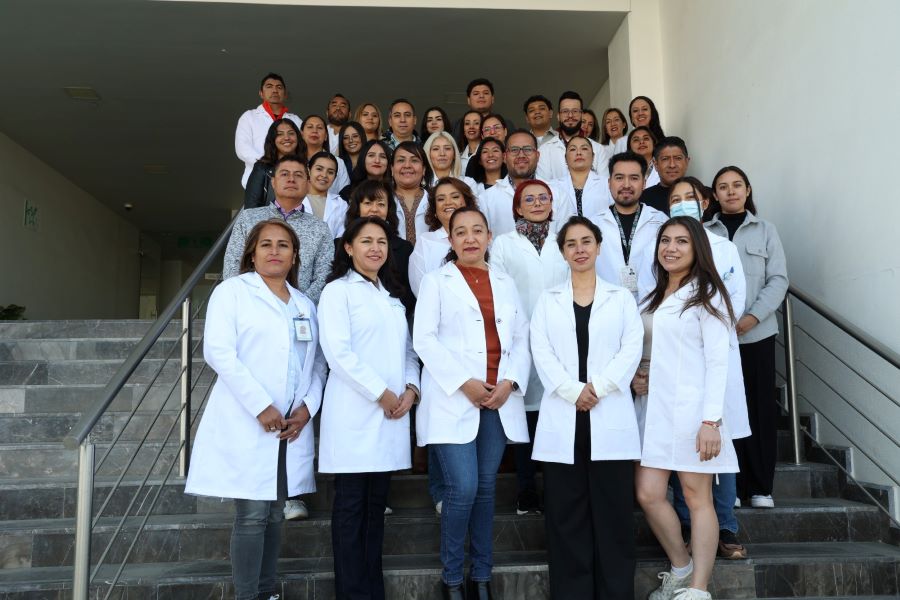 Actualiza IMSS Hidalgo a estomatólogos en manejo de condiciones especializadas