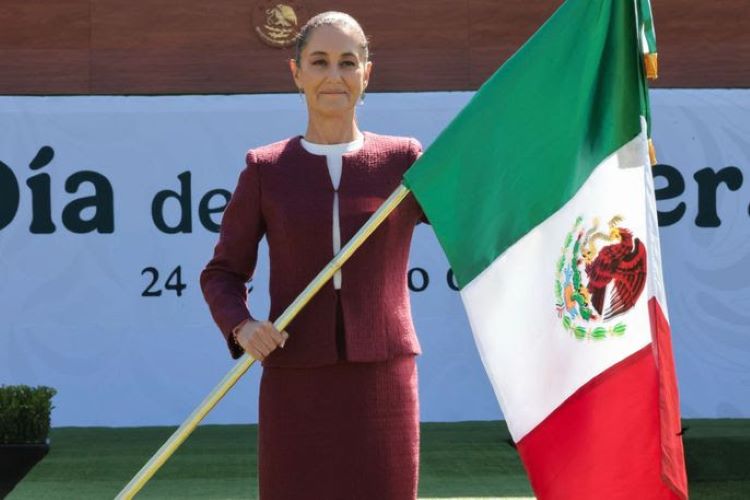 Con La Transformación a México Se Le Respeta, No Somos Colonia de Ningún País: Presidenta Claudia Sheinbaum en Conmemoración del Día de La Bandera