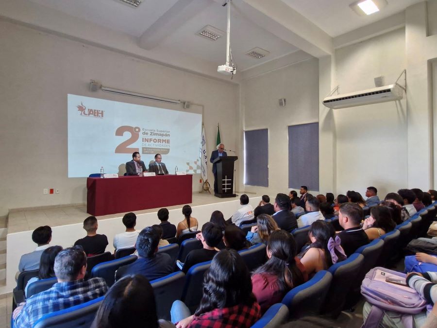 Escuela Superior de Zimapán rompe fronteras con ciencia y talento estudiantil