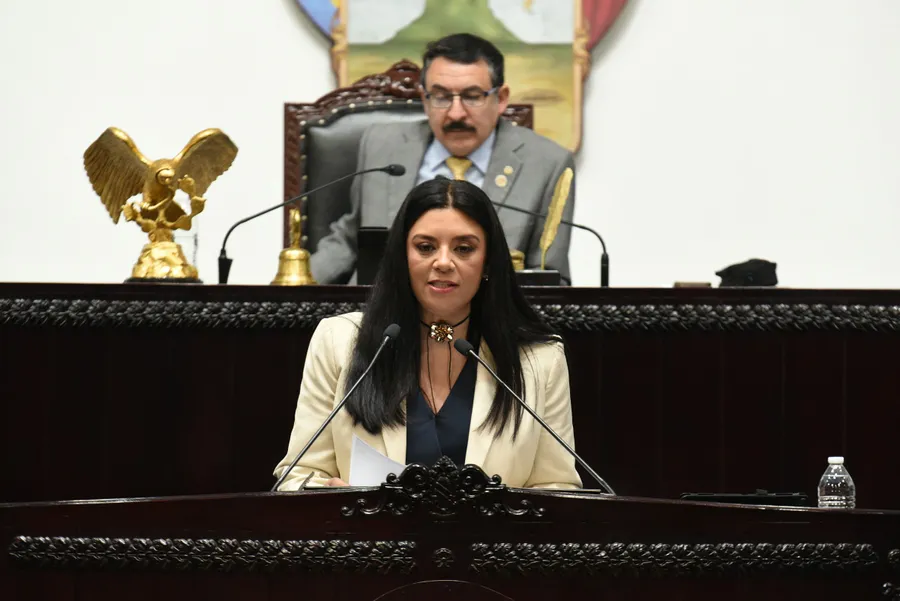 Iniciativa de Karla Perales Arrieta, Para Ampliar Causales Por Las Que Padres o Tutores Podrían Perder la Patria Potestad de sus Hijos