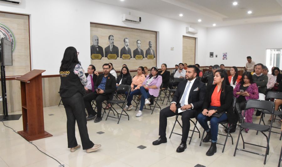 Unidad de Género Organiza Conferencia Sobre Violencia Contra Las Mujeres