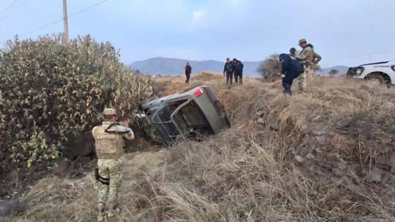 Volcó Tráiler Materialista en Villa de Tezontepec, se Moviliza a Cuerpos de Emergencia