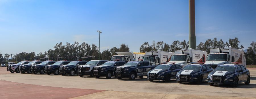 En Puerta Entrega de Nuevo Parque Vehicular  en Tulancingo