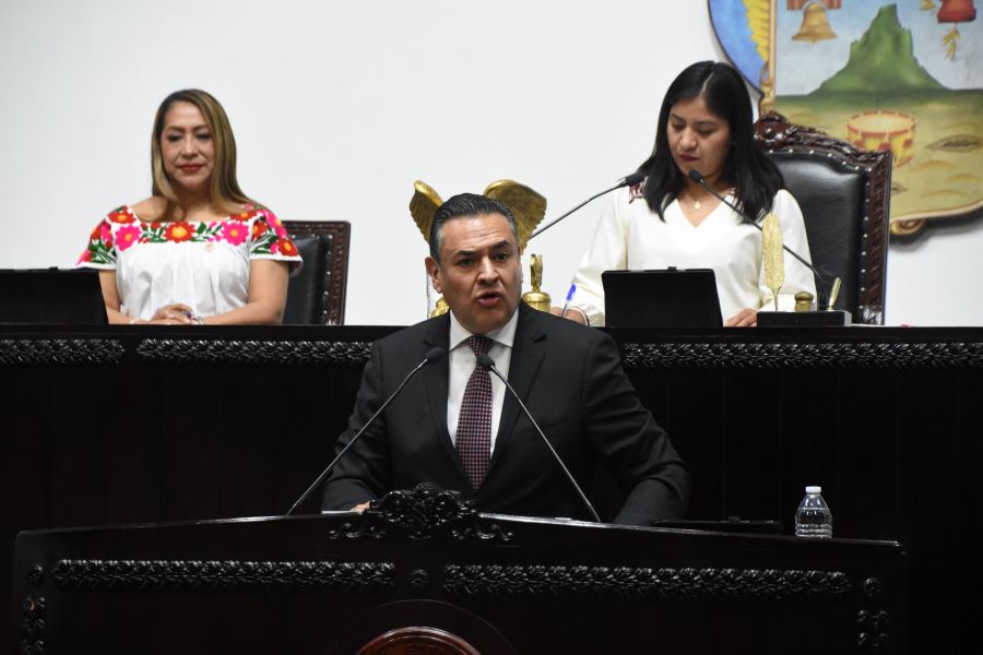 Francisco Téllez Impulsa Reforma Para Proteger a la Niñez Vulnerable en Hidalgo