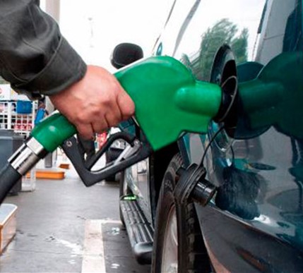 Recortan a la Mitad Estímulo Fiscal a la Gasolina Magna Tras Acuerdo de Tope en Precio