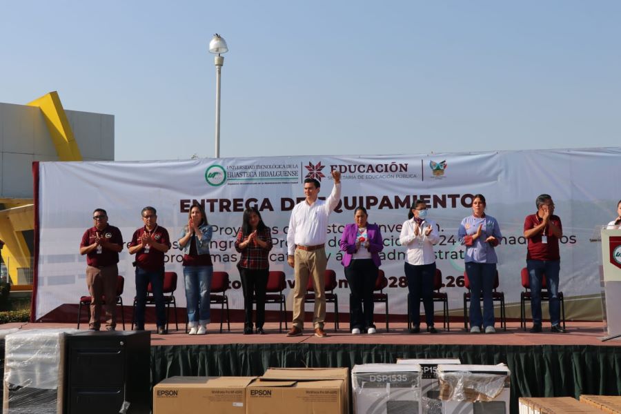 La UTHH dota y mejora equipamiento de aulas