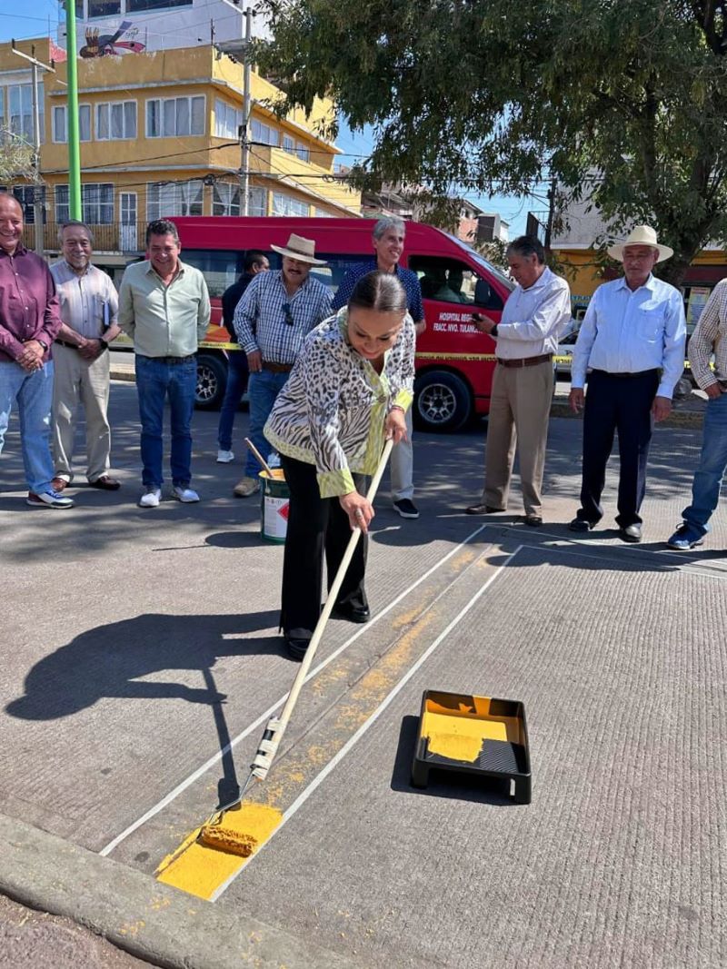 Inicio el Balizamiento de Paradas de Transporte Público la Presidencia Municipal de  Tulancingo