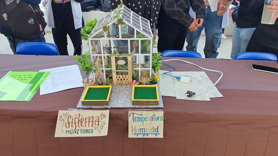 Esti Fortalece Creatividad y Habilidades Tecnológicas en El Alumnado