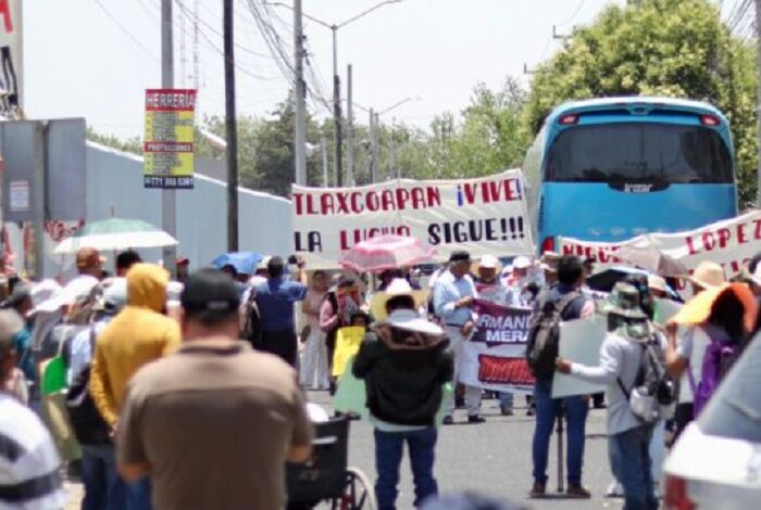 Pobladores del Valle del Mezquital Bloquean el Poder Judicial de la Federación (PJF) y el Congreso del Estado de Hidalgo.