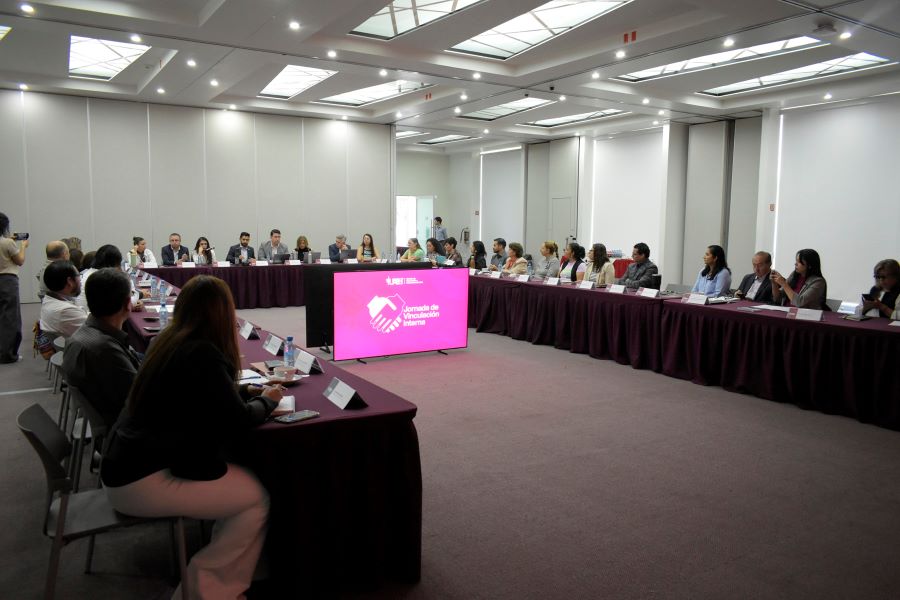 UAEH refuerza la vinculación interna para mejorar el servicio académico y social